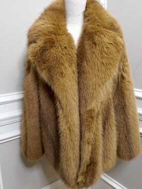 NEW Womens Winter Faux Fur Medium Long Coat, Size L